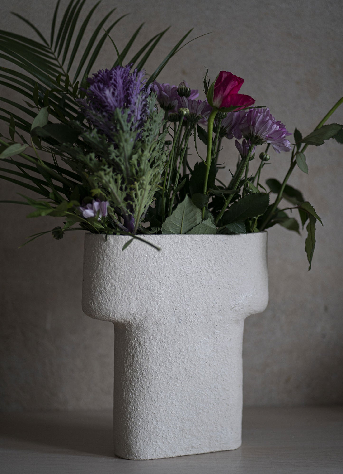 ROCK PILLAR VASE